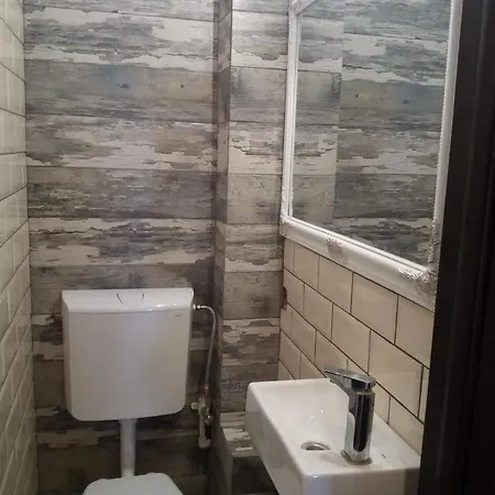 Nich Apartmán